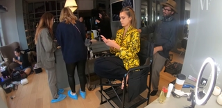 Jessica Alba feet photo thumbnail