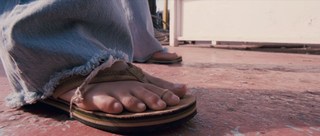 Jessica Alba feet photo thumbnail