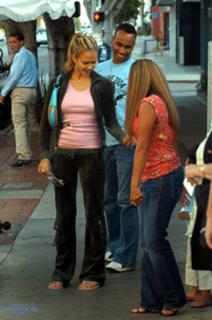 Jessica Alba feet photo thumbnail