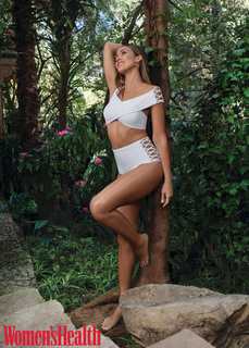 Jessica Alba feet photo thumbnail