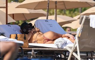 Jessica Alba feet photo 18