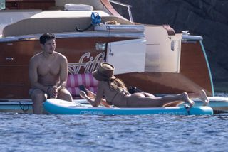 Jessica Alba feet photo 2