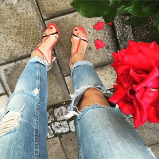 Jessica Almenäs feet photo 10