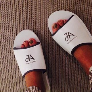 Jessica Andersson feet photo 14