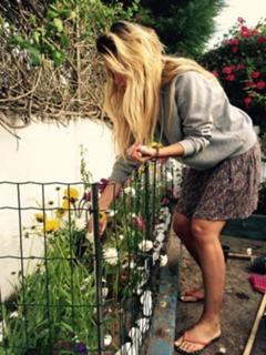 Jessica Athayde feet photo 2