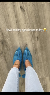 Jessica Awadis feet photo thumbnail