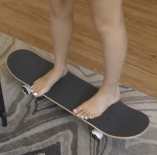 Jessica Awadis feet photo thumbnail
