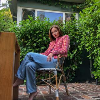 Jessica Barden feet photo thumbnail