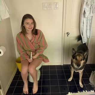 Jessica Barden feet photo thumbnail