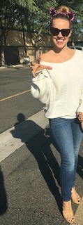 Jessica Barth feet photo thumbnail