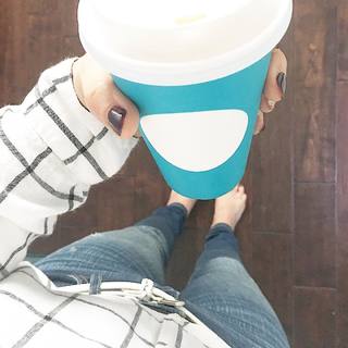 Jessica Barth feet photo thumbnail