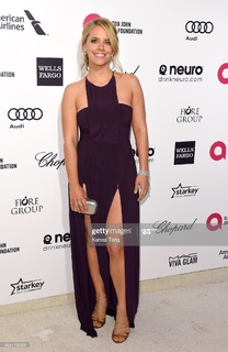 Jessica Barth feet photo thumbnail