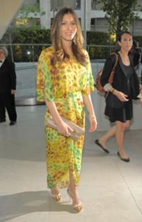 Jessica Biel feet photo thumbnail