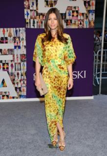Jessica Biel feet photo thumbnail