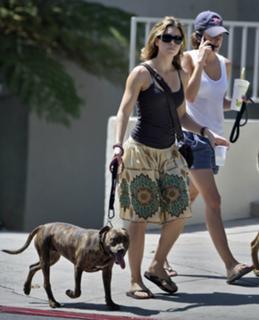 Jessica Biel feet photo thumbnail
