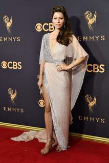 Jessica Biel feet photo thumbnail