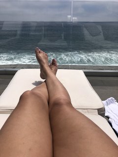 Jessica Blevins feet photo 14