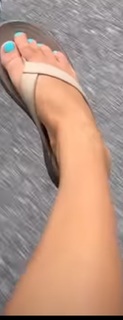 Jessica Blevins feet photo 11