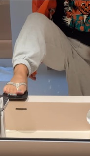 Jessica Blevins feet photo 6