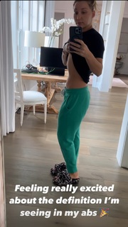 Jessica Blevins feet photo 7