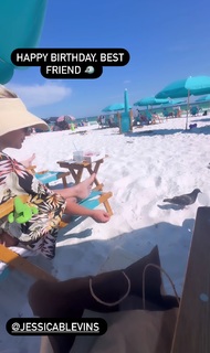 Jessica Blevins feet photo 9