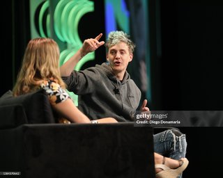 Jessica Blevins feet photo 7