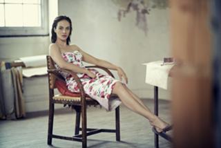 Jessica Brown Findlay feet photo thumbnail