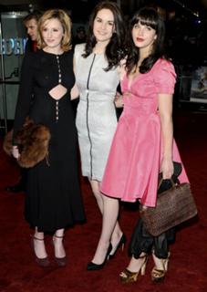 Jessica Brown Findlay feet photo thumbnail