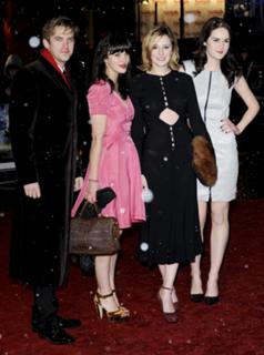 Jessica Brown Findlay feet photo thumbnail