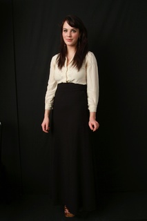 Jessica Brown Findlay feet photo thumbnail