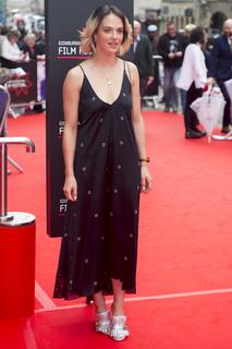 Jessica Brown Findlay feet photo thumbnail