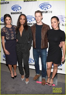 Jessica Camacho feet photo thumbnail