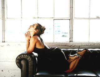 Jessica Camacho feet photo thumbnail