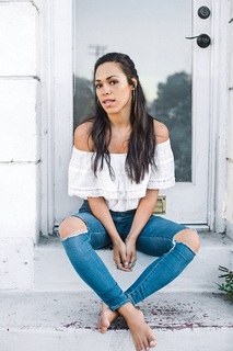 Jessica Camacho feet photo thumbnail
