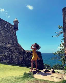 Jessica Camacho feet photo thumbnail