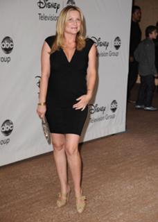 Jessica Capshaw feet photo thumbnail