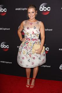 Jessica Capshaw feet photo thumbnail