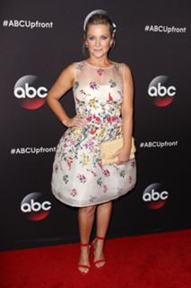 Jessica Capshaw feet photo thumbnail