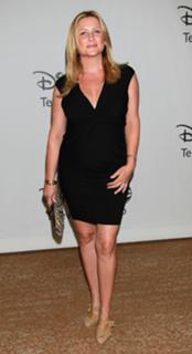 Jessica Capshaw feet photo thumbnail