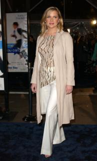 Jessica Capshaw feet photo thumbnail