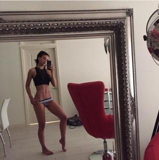 Jessica Cediel feet photo 19