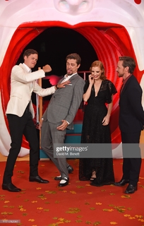 Jessica Chastain feet photo thumbnail