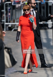 Jessica Chastain feet photo thumbnail