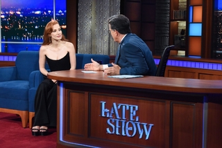 Jessica Chastain feet photo thumbnail