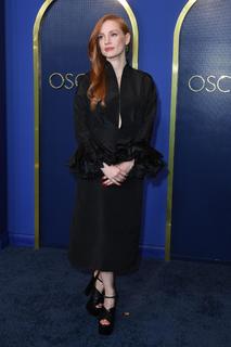 Jessica Chastain feet photo thumbnail