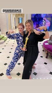 Jessica Chastain feet photo thumbnail