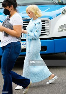 Jessica Chastain feet photo thumbnail