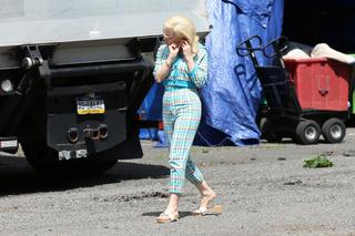 Jessica Chastain feet photo thumbnail