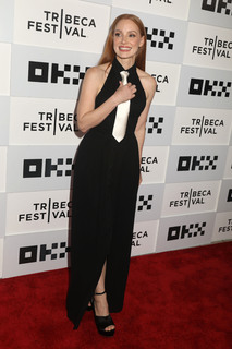 Jessica Chastain feet photo thumbnail