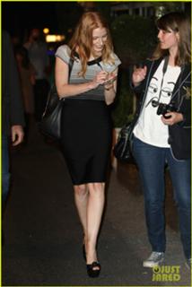 Jessica Chastain feet photo thumbnail